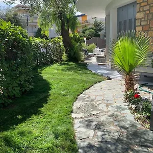 https://cap-d-antibes.fr-provencehotel.com