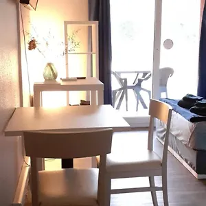 https://studio-24-m2-hameaux-de-camargue-village-9-13200-arles.fr-provencehotel.com